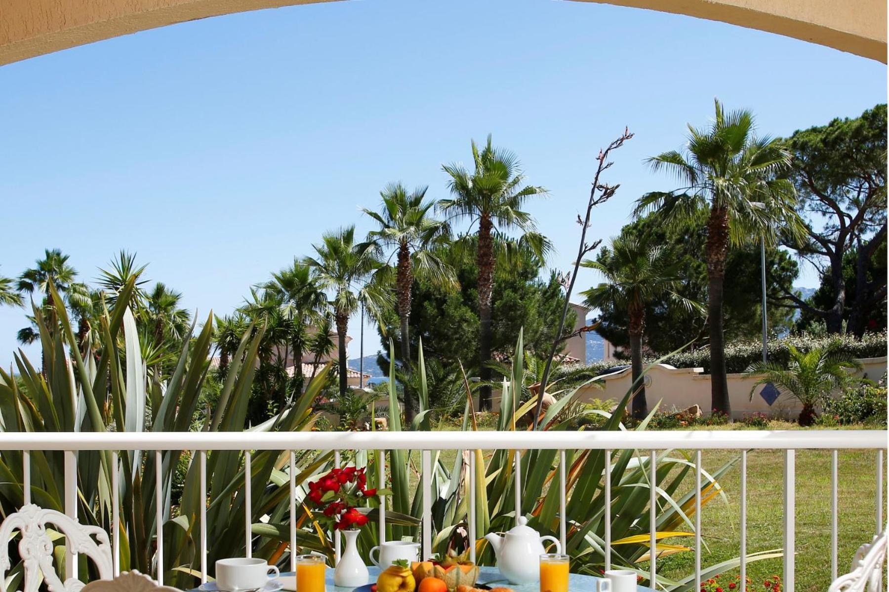 Hotel Corsica & Spa Καλβί Εξωτερικό φωτογραφία