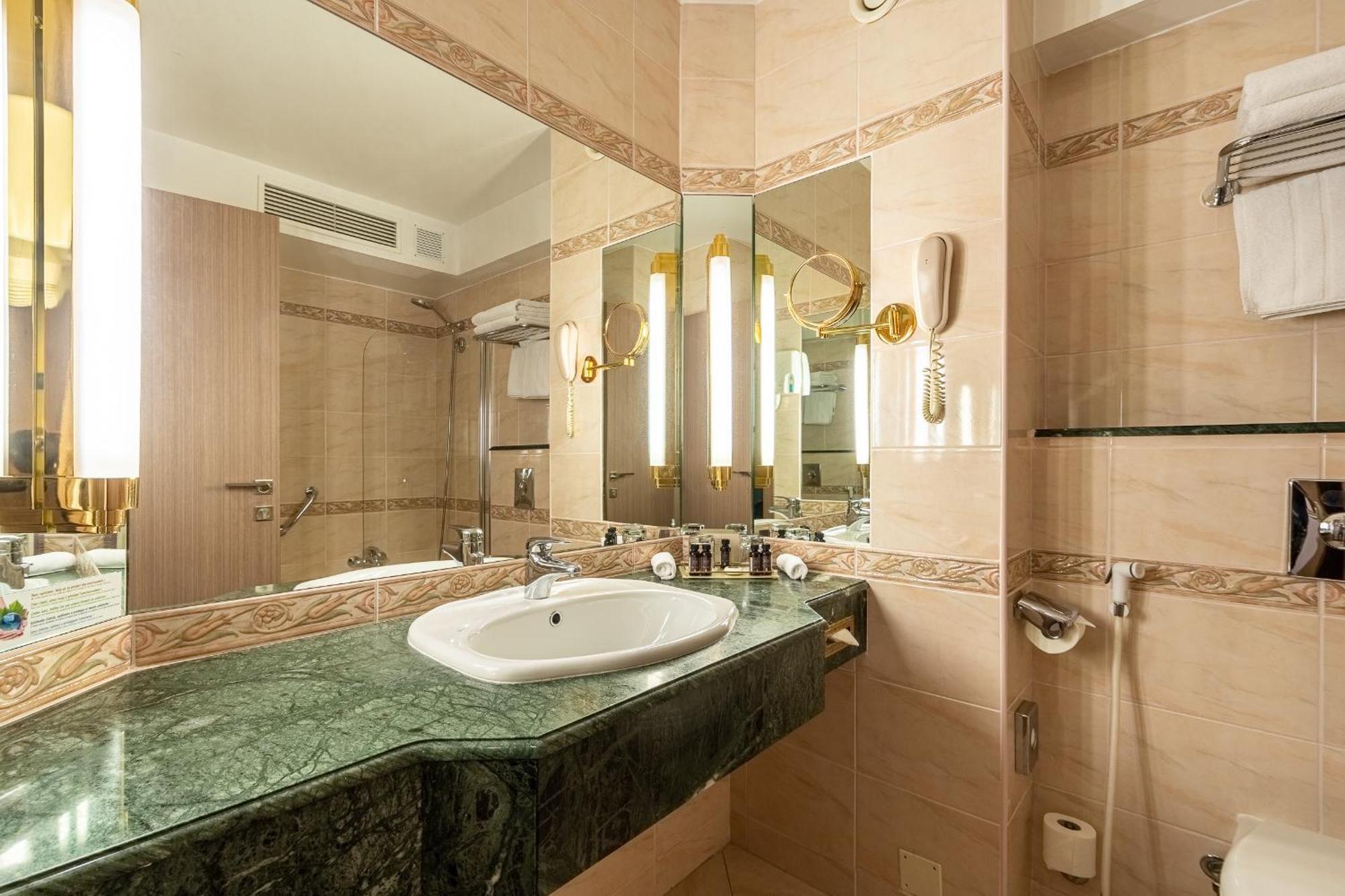 Hotel Corsica & Spa Καλβί Δωμάτιο φωτογραφία